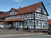Foto - Neu 5-6 Zimmer EBK, 2 Bäder, 2 Kaminöfen,Balkon Neu renoviert!