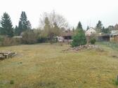 Foto - Ruhiges Baugrundstück mit Wochenendhaus als Bestand