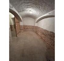 Großer Keller zur Miete - 30,00 EUR Miete, in Dresden (PLZ: 01127) Neustadt