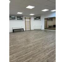 Kursraum stundenweise anmietbar, Barrierefrei Rehasport Präventi - Halle