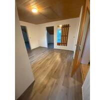 4 Zimmer Dachgeschoss Wohnung in Großkuchen - Heidenheim an der Brenz Aufhausen