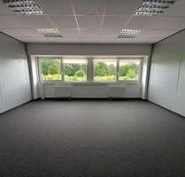58200(10.01.) - Kleines Büro mit vielen Möglichkeiten - Hof Christiansreuth