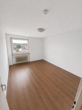 Foto - Frisch renovierte Wohnung in Maintal – Top Lage mit schneller Anb