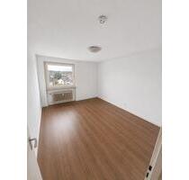 Frisch renovierte Wohnung in Maintal – Top Lage mit schneller Anb