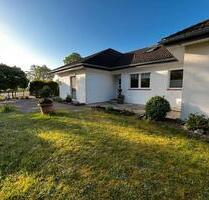 Einfamilienhaus mit großem Wintergarten und schönem Grundstück - Sottrum