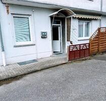 2 Zi-Wohnung mit kl. Aussensitz u. Auto-Stellplatz - Kaiserslautern