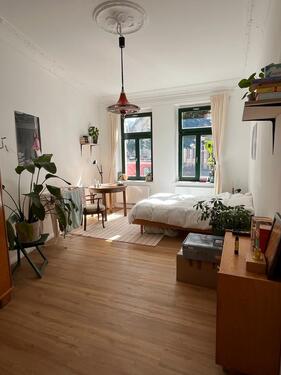 Foto - Sanierte 5-Zimmer-Altbauwohnung (WG-geeignet) ab 01. Mai 26