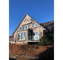 Helle 2-Zimmer-Wohnung mit Balkon und EBK in Hamburg Niendorf