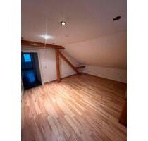 Dachgeschosswohnung zu vermieten in Zentral Iserlohn