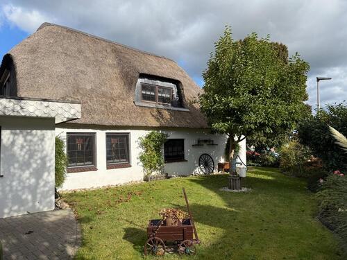 Foto - Einfamilienhaus zum Kaufen in Burg (Dithmarschen)