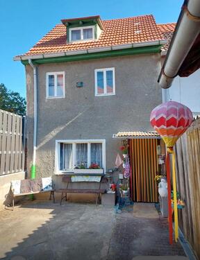 Foto - Kleines Haus für Komplettsanierung!