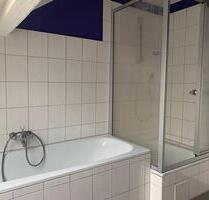 3 Zi DG Wohnung 3. Etage 90 qm ab 01.11.25 - Wuppertal Beyenburg