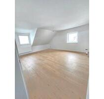 helle 4-Zimmer Wohnung Berenbostel - Garbsen