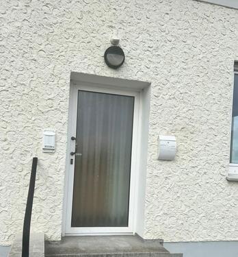 Foto - Wie im eigenen Haus: Helle Mietwohnung, eigener Eingang, 4 Zimmer