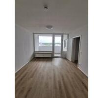 Modernisierte 2-Zimmer-Eigentumswohnung mit Balkon & Aufzug - Monheim am Rhein