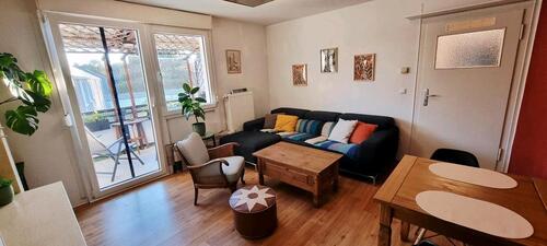 Foto - Möblierte 2-Zimmer-Wohnung mit Balkon – Hatdter Wald und Stadion