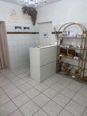 Foto - Büro, Kosmetik Studio, Friseur - 2.000,00 EUR Kaltmiete,