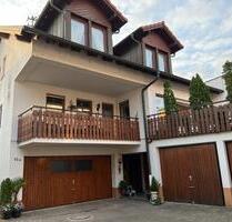Einfamilienhaus, 6 Zi , eventl. mit Lagerhalle in Forchheim