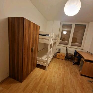 Foto - 15 Zimmer Erdgeschoßwohnung zur Miete in Duisburg