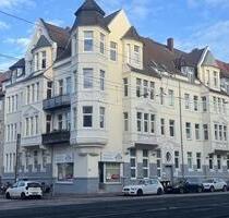 Repräsentative, zentrale, ruhige Altbauwohnung, Praxis oder Wohnen, List, mit Balkon - Hannover Vahrenwald-List