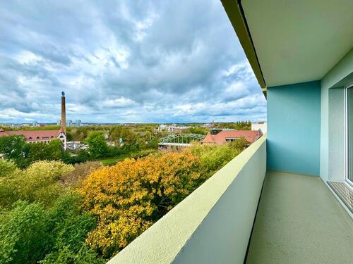 Foto - Wohnen mit Aussicht: Helle 2-Raumwohnung an der Saale