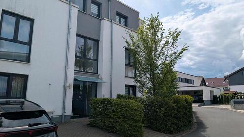 Foto - Gartenwohnung wie ein Haus – 300 m² Privatgarten & Südterrasse