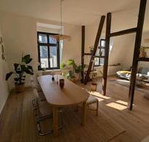 3-Zimmer Etagen-Wohnung mit Balkon und Dachboden - Wuppertal Gemarkung Langerfeld