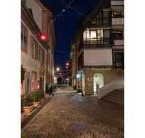 FR-City - Münsternähe - 1.450,00&nbsp;EUR Kaltmiete, ca.&nbsp; 80,00&nbsp;m&sup2; in Freiburg im Breisgau (PLZ: 79098)