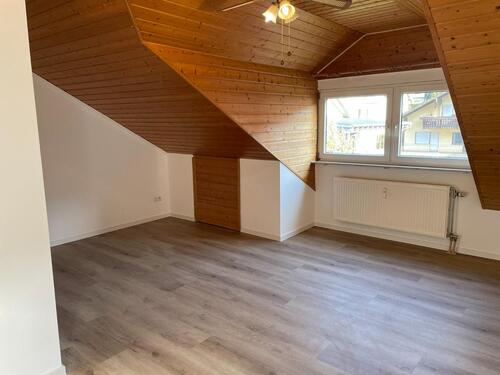 Foto - 3 Zimmer Dachgeschoßwohnung in Kämpfelbach