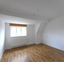 Gemütliche 2-Zimmer-Dachgeschoss-Wohnung - Weißwasser (Oberlausitz)