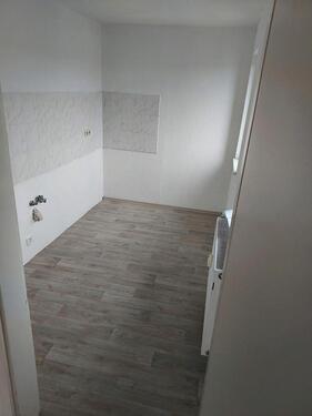Foto - Schöne renovierte 5 Zimmer Familien WG Wohnung