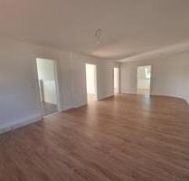 Ruhe pur! - Drei-Zimmer-Dachgeschosswohnung im Grünen zu vermieten - Neuenkirchen-Vörden