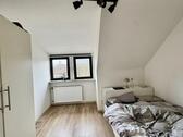 Foto - 2 Zimmer Dachgeschoßwohnung zur Miete in Neuss