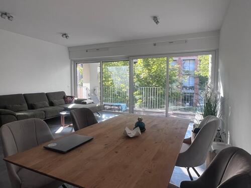 Foto - Moderne 2 Zimmer Whg mit Balkon, EBK- Zentral gelegen