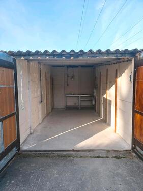 Foto - Garage in Rostock Schmarl zu vermieten