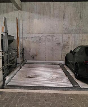 Foto - Tiefgaragenstellplatz gut für Pendler geeignet