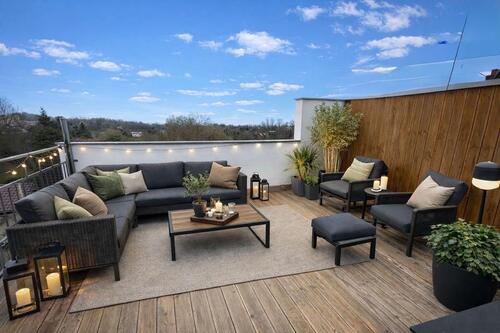 Foto - Moderne Dachgeschosswohnung über 2 Etagen mit großer Dachterrasse!