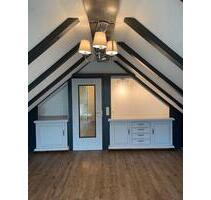 Dachgeschosswohnung - 600,00&nbsp;EUR Kaltmiete, ca.&nbsp; 55,00&nbsp;m&sup2; in Weilburg (PLZ: 35781)