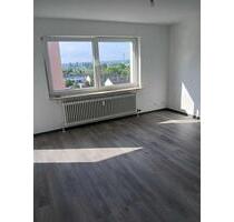 Neu renovierte 2-Zimmer-Wohnung mit Balkon in Dietzenbach