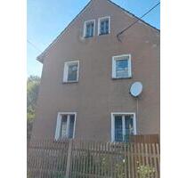 Haus für kreative Handwerker in ruhiger Dorflage - Pölzig