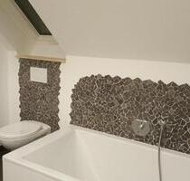 schöne 3-Zimmer-DG-Wohnung mit Balkon in ruhiger Lage - Weißbach