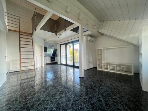 Foto - Charmante 1,5-Zimmer-Wohnung mit Balkon in Uttenhofen