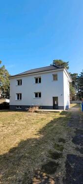 Foto - Haus zu vermieten - 2.250,00&nbsp;EUR Kaltmiete, ca.&nbsp; 140,00&nbsp;m&sup2;