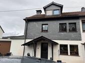 Foto - Doppelhaushälfte in ruhiger Seitenstraße