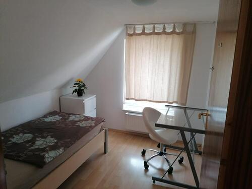 Foto - möbliertes WG Zimmer - 420,00 EUR Kaltmiete, ca.  12,00 m²