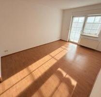 Dachgeschosswohnung mit Balkon - 470,00&nbsp;EUR Kaltmiete, ca.&nbsp; 72,00&nbsp;m&sup2; in Merseburg (PLZ: 06217)