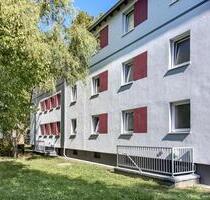 Nur noch einziehen..2-Zimmer-Wohnung in Wanne-Süd zu besichtigen, mit Laminat und Tapeten!! - Herne Eickel