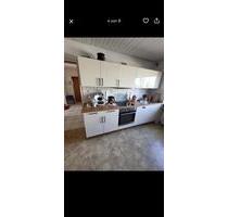 Sonnige Dachgeschoss Wohnung mit Balkon - Roth