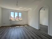 Foto - Sanierte 4 Zimmer Wohnung in Stuttgart-Untertürkheim