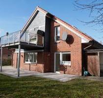 Haushälfte EG: Gartenwohnung 3 Zimmer 109 m² Burg Fehmarn Garten